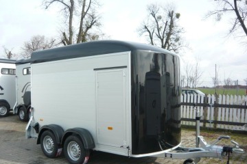 ROADSTER C500 ALU / DRZWI / RAMPA / DMC: 1100-2000 KG