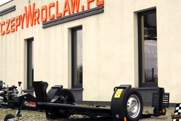 Nowe / Stan idealny / Opuszczana / 1 oś / Lekka / DMC: 750 kg